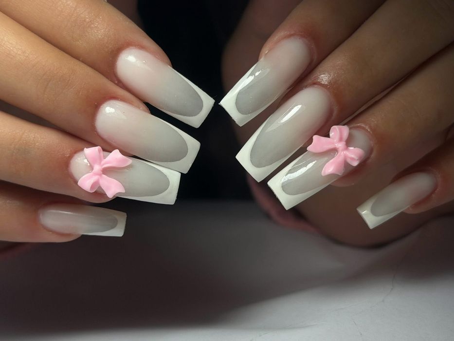 Aplic unghii cu gel!