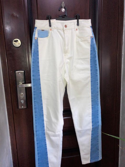 Дънки Pepe Jeans в синьо