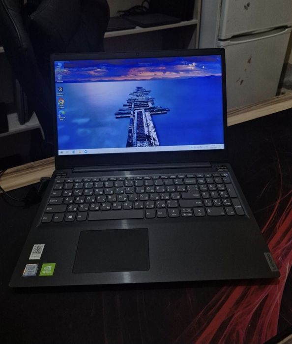 Ноутбук Леново Core i3-7020