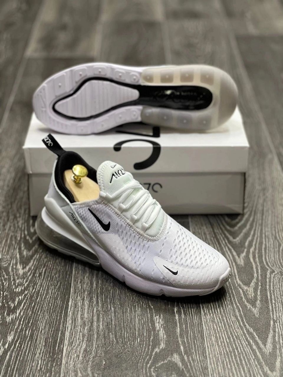 Nike air max 270 white and black clearance spectrum