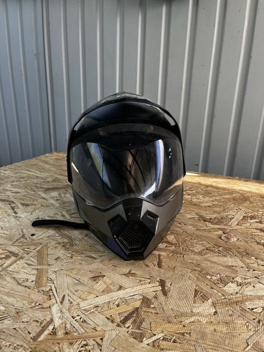 Продам эндуро шлем