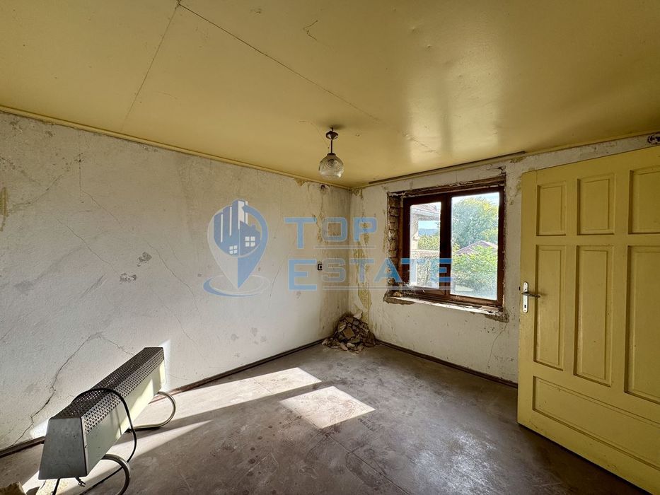 Продава се Къща в с. Долна Липница, Област Велико Търново - 70 кв.м за 131 €/кв.м - Снимка #4