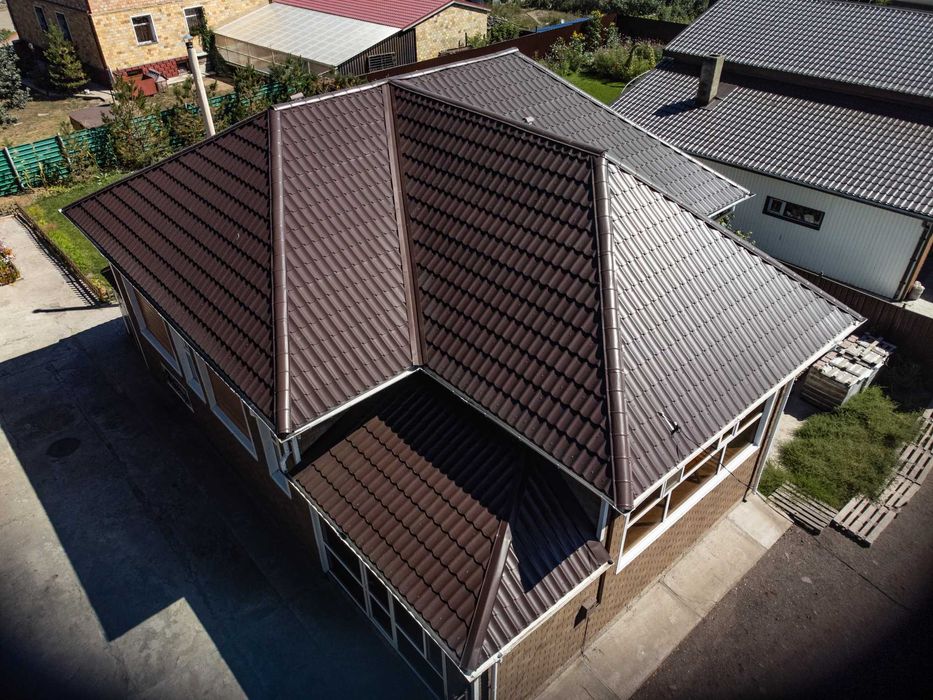 Металлочерепица глянцевая Ламонтерра Норман. Кровля, черепица