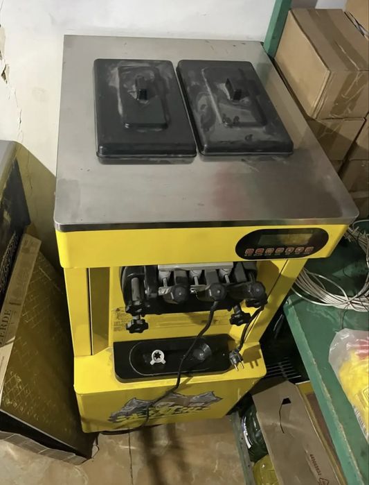 Продам фризер для мороженого