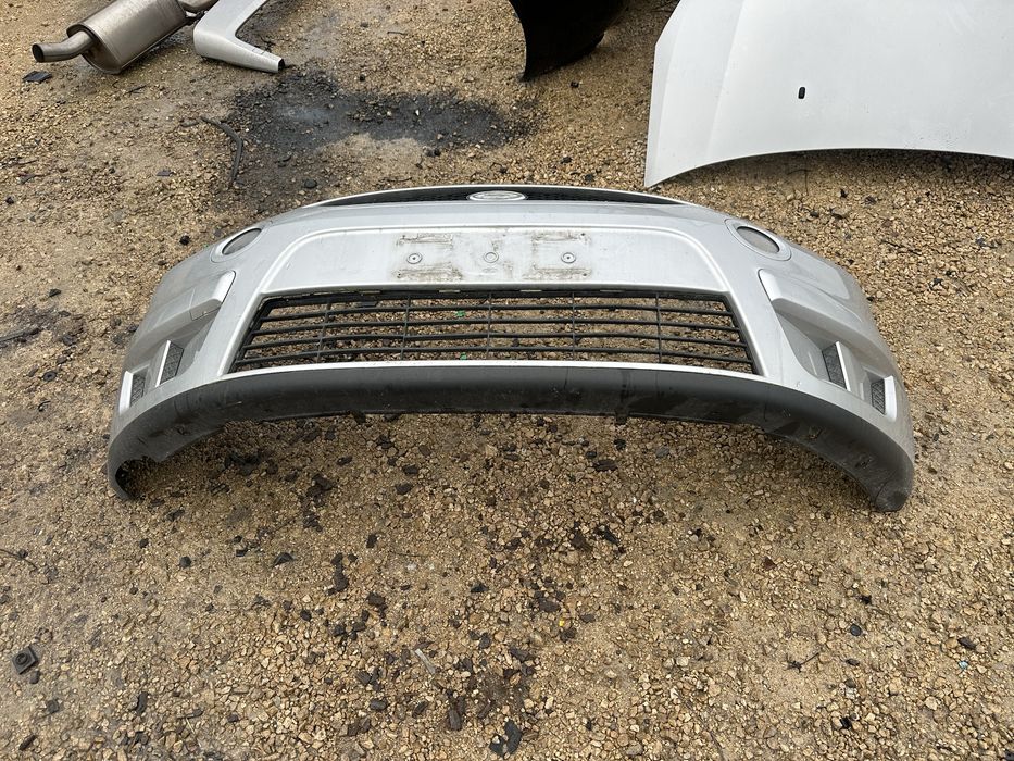 Предна броня комплект за Ford S Max 2006-2010г.!