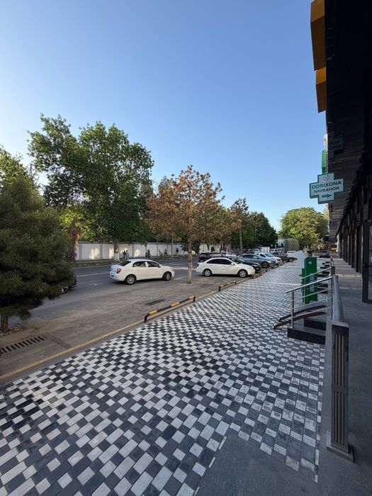 Ашхабад Парк ЖД Больница | 90кв - нежилое помещение вдоль дороги Прода