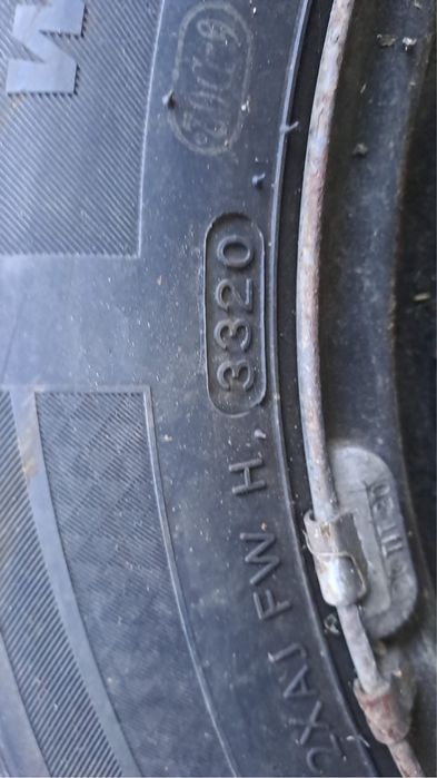 Jante + cauciucuri de iarna 175/65 R15