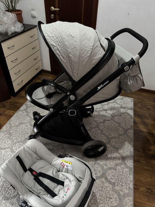 Коляска три в одном,  с рождения, прогулочная
