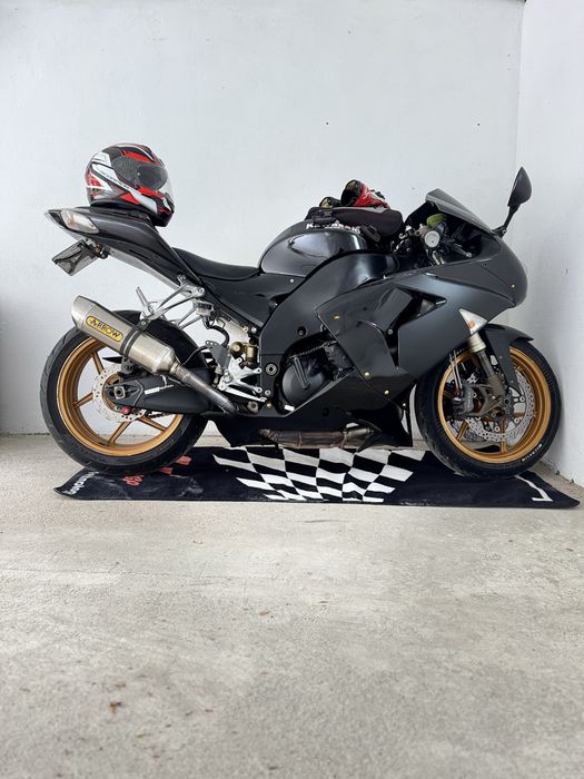 Vând kawasaki ninja zx10r