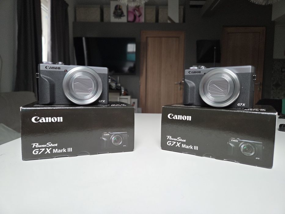 Canon PowerShot G7X Mark III SILVER - Чисто нов