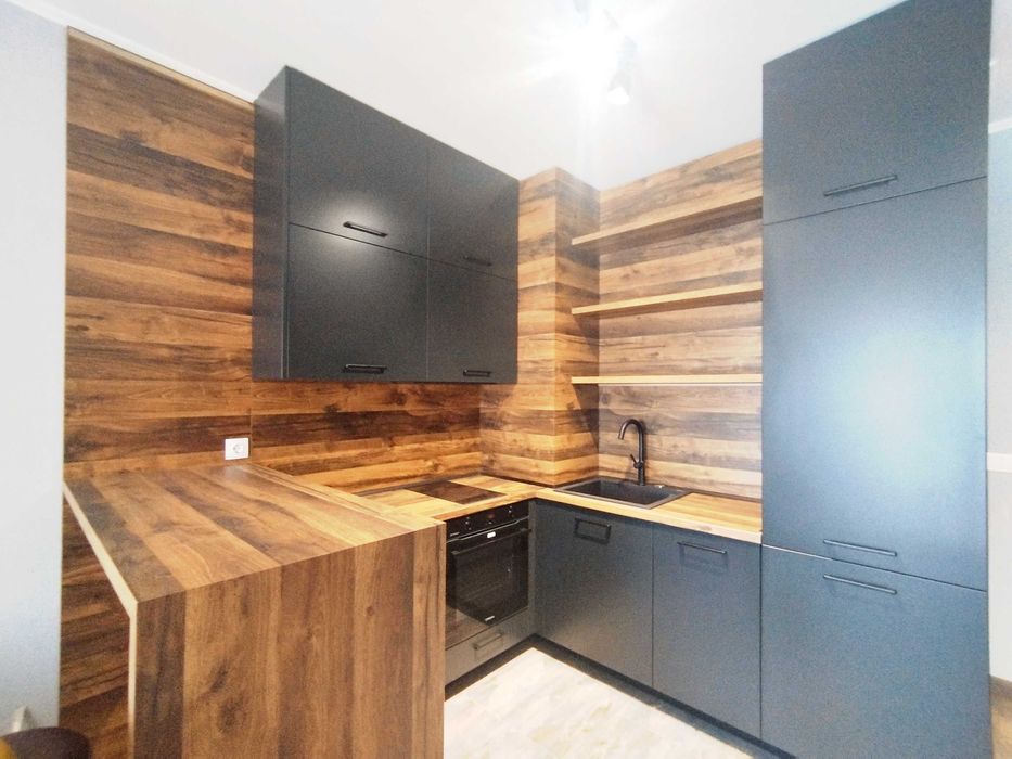 Дава се под наем Двустаен апартамент в София, Хладилника - 73 кв.м за 999 € - Снимка #5