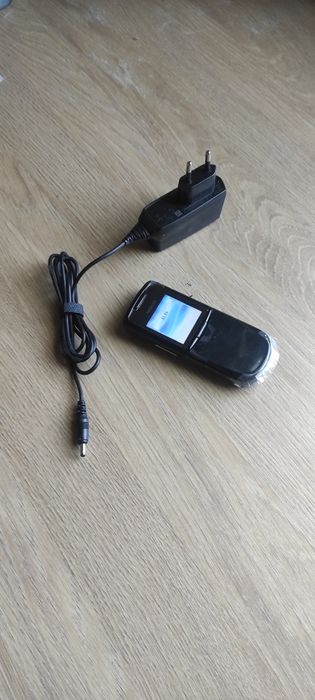 Телефон  Nokia 8800