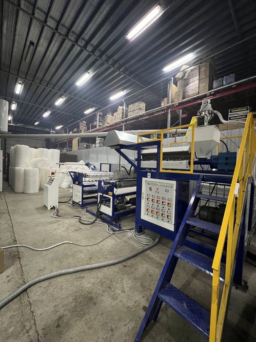 Плёнка пузырчатая, упаковочная.