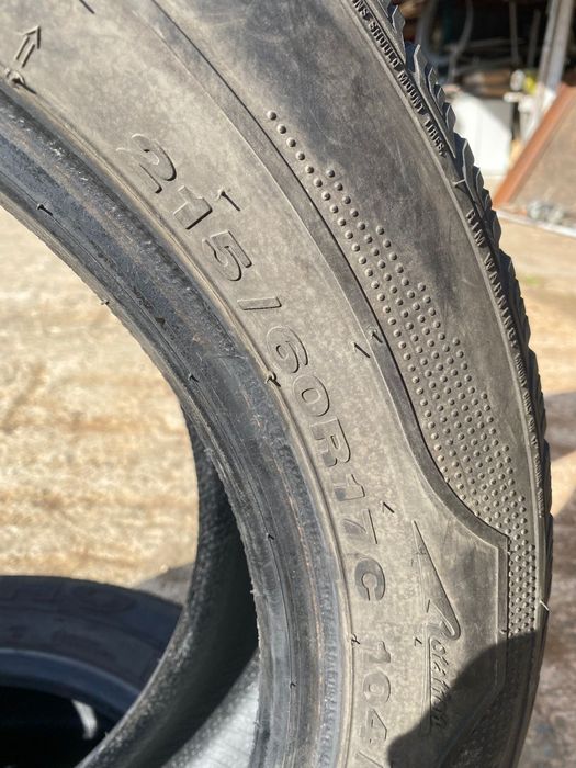 Kumho 215/60/17С - 2 бр.