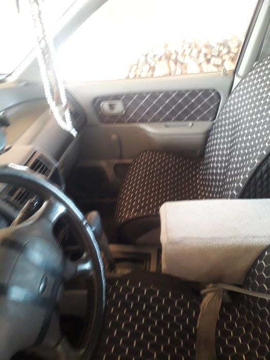 Митсубиси Спейс руннер