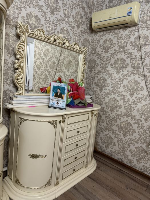 Сервант для гостиной