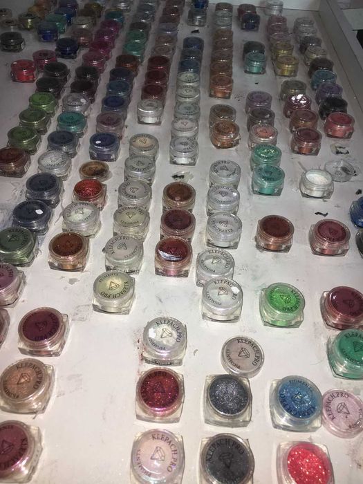 Косметика для  макияжа, ресницы