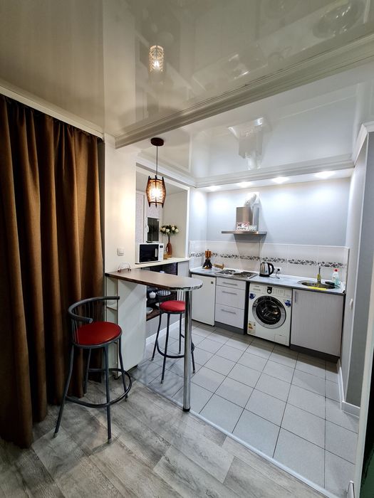 Катаева 11/2 (ТД Артур, Ярмарка, СОШ №29)