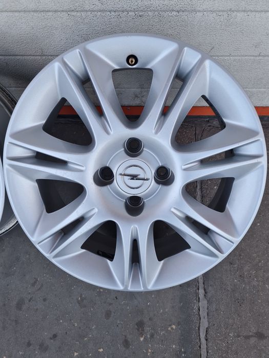Оригинални джанти за ОПЕЛ OPEL R16 4x100 ET40 6J
