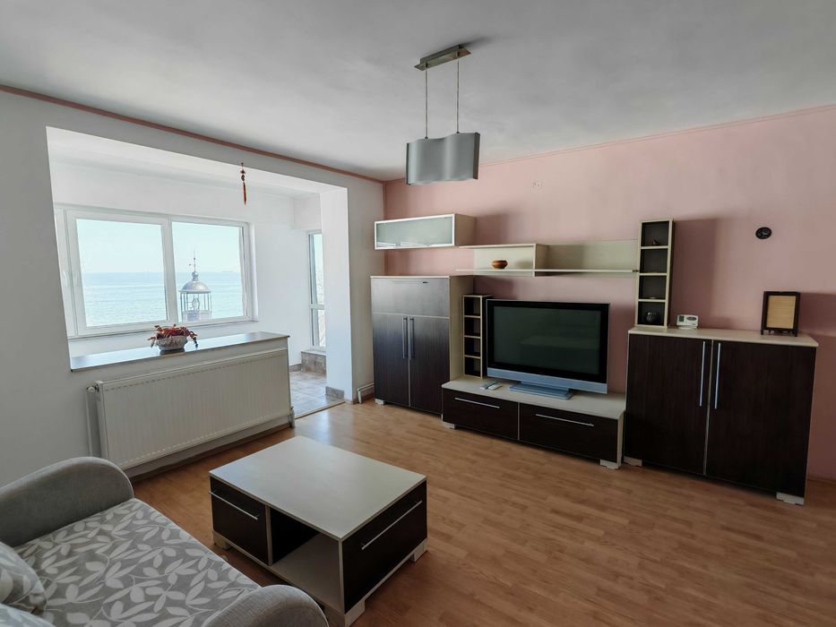 Apartament de vânzare cu vedere panoramică la mare