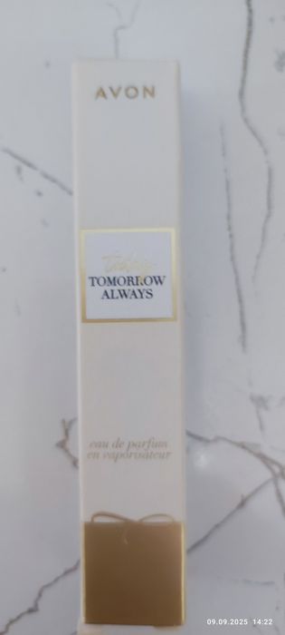 Продам парфюм Avon