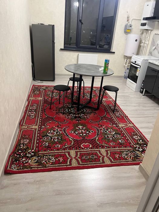 Uchtepa hokimiyat yonida Novostroyka 2-xona