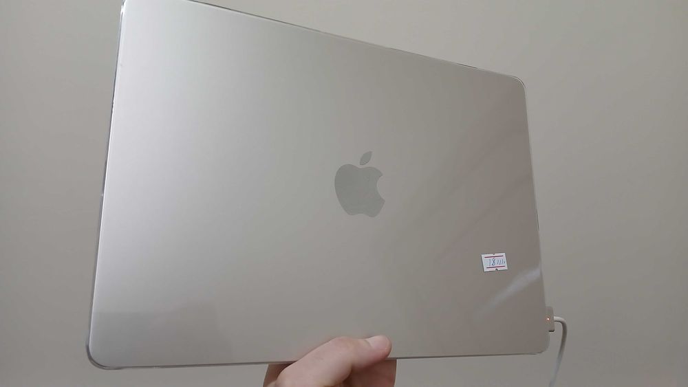 MacBook Air 13-inch, M4, 2025