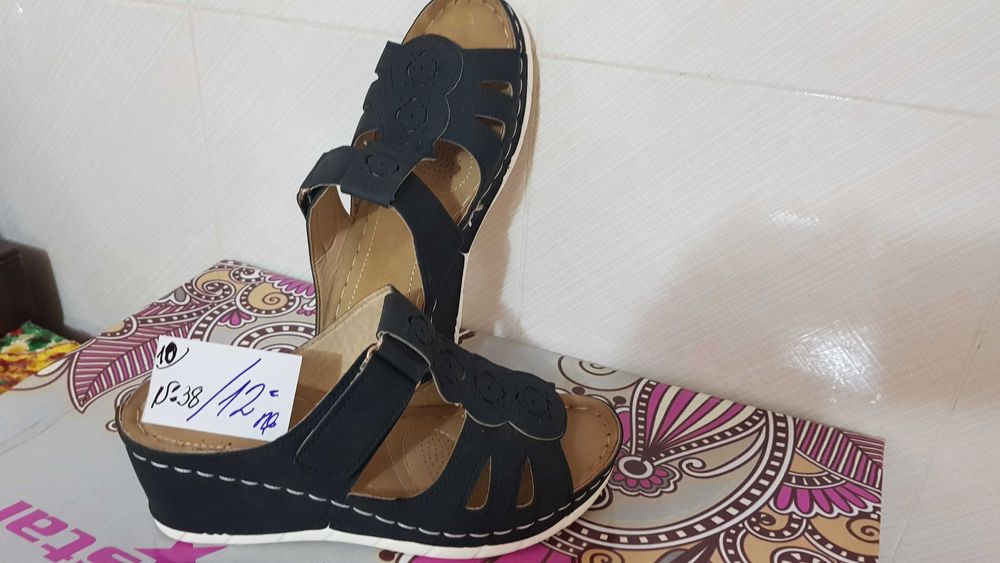 Продавам Дамски Обувки НОВИ