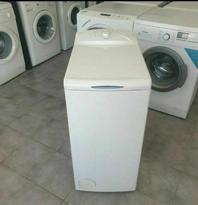 REDUCERE 300 lei. Masina de spălat rufe Whirlpool  / cu încărcare vert