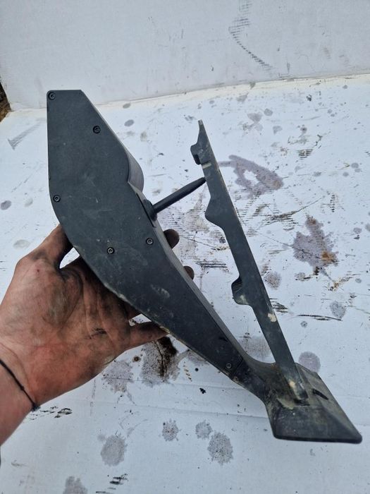 Pedal for BMW E90 335d Педал за бмв е90 335д