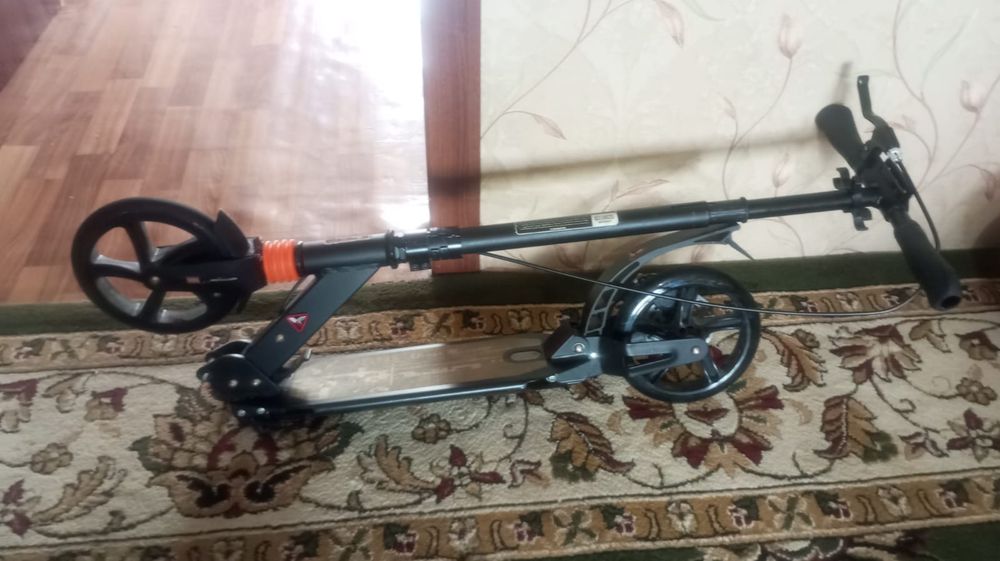 Продам самокат подростковый