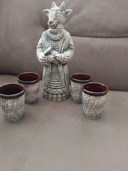 Фужеры стопки идругое