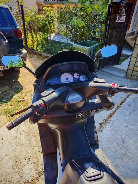 Yamaha T-max 500