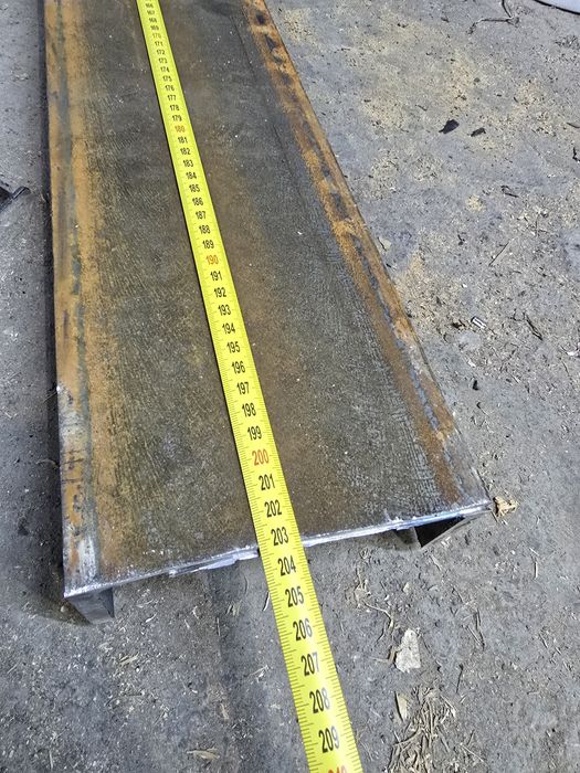 Швеллер 160×65×2030мм.