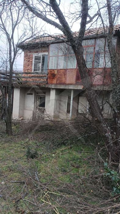 Къща в розовец 100021