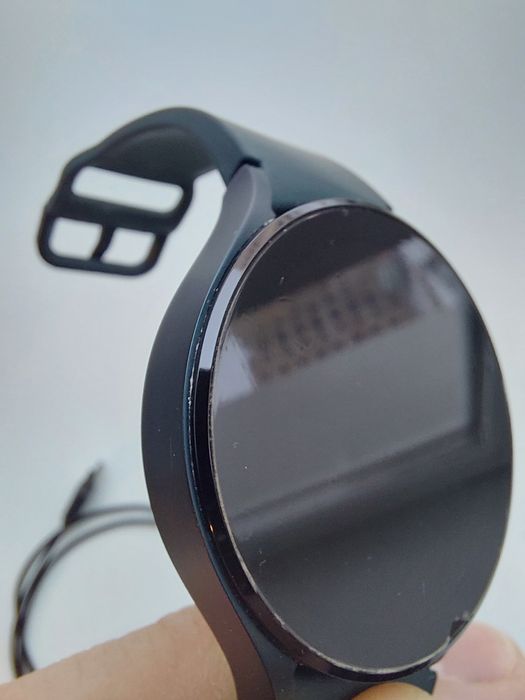 Смарт-часы Samsung Galaxy Watch 4 44mm (зеленые)