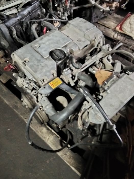 Двигатель на Мерседес БМВ Фольксваген