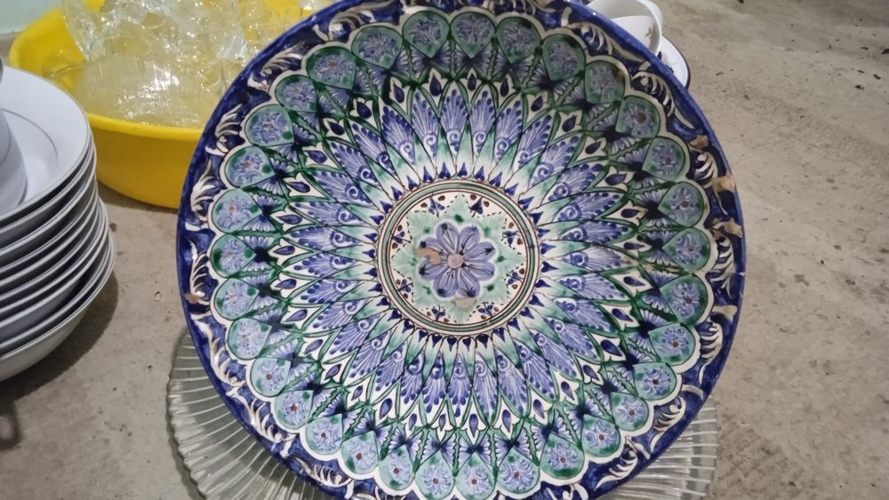 Чайник, конфетницы