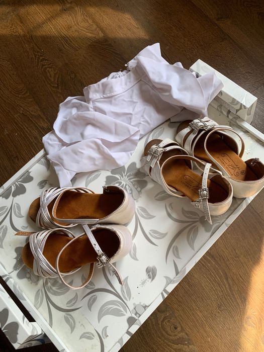 Туфельки для бальных танцев