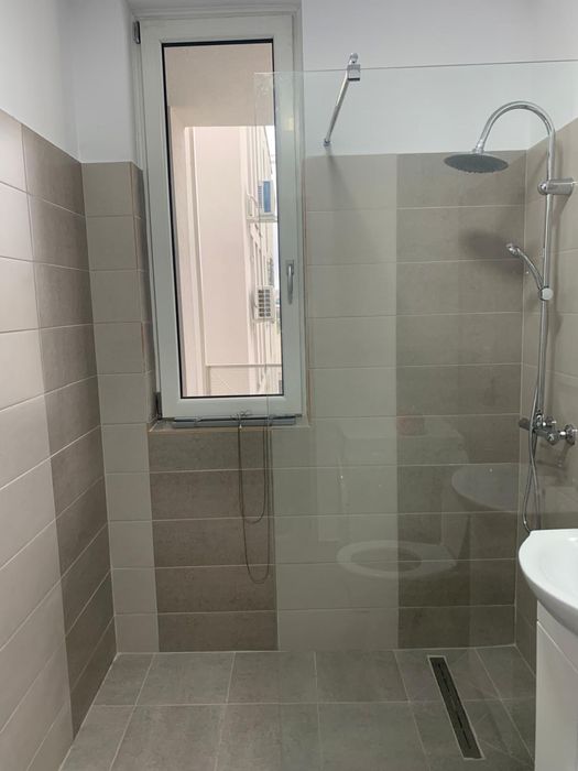 Apartament de închiriat