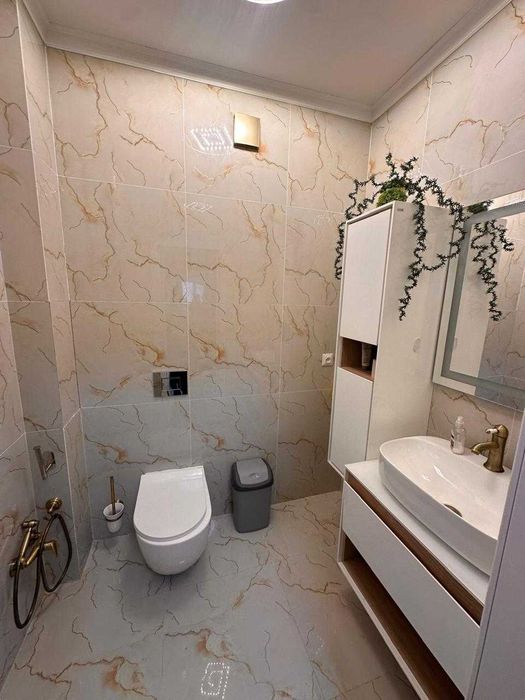 Продается евро 3 комн кв в ЖК Абай1