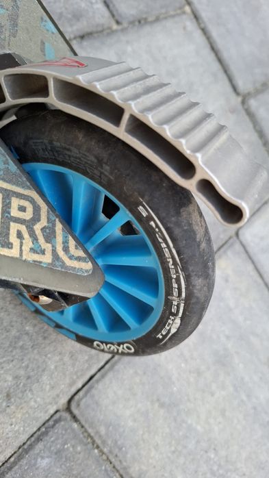 Trotineta Oxelo cu suspensie