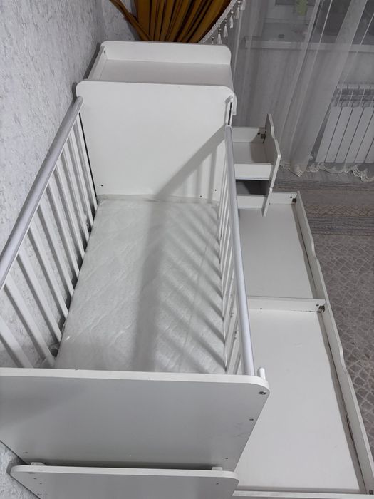 Кшкентай балаларга Бесык Кровать