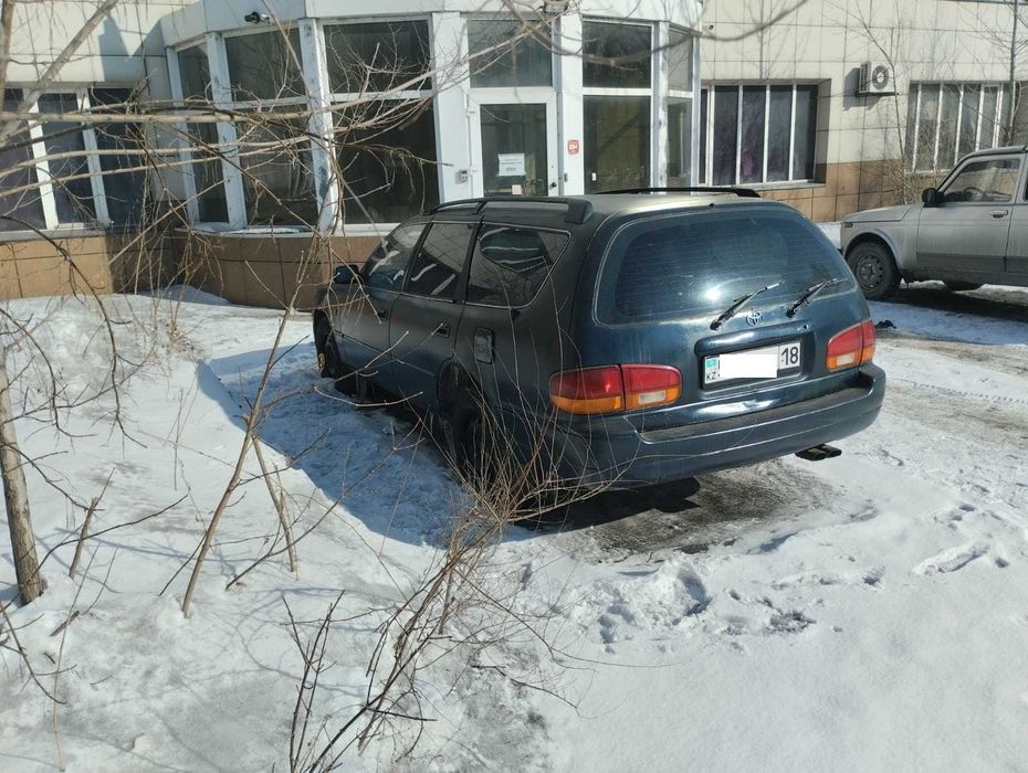 Toyota Camry 1993 г.