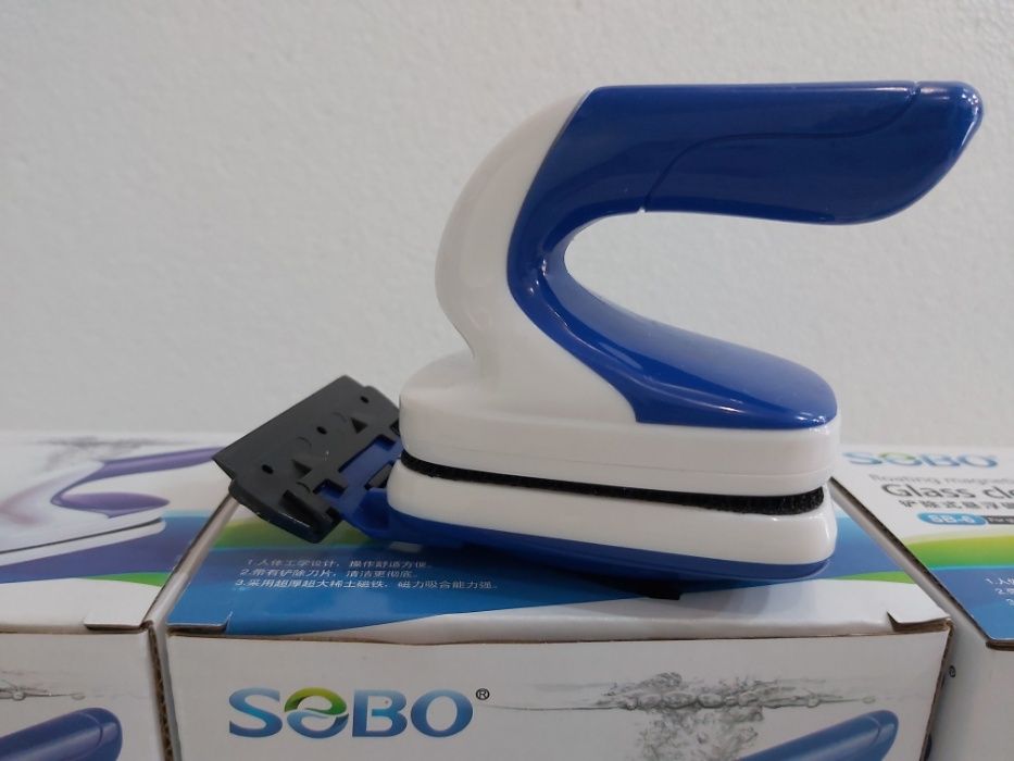 Магнитна чистачка за аквариум