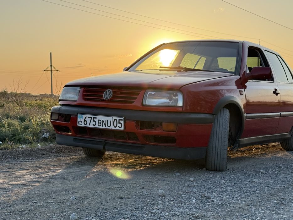 Volkswagen Vento 1.8 на ходу