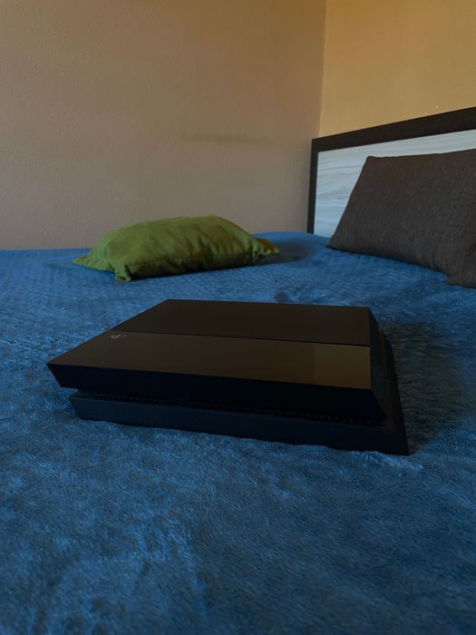 PlayStation 4 Fat
