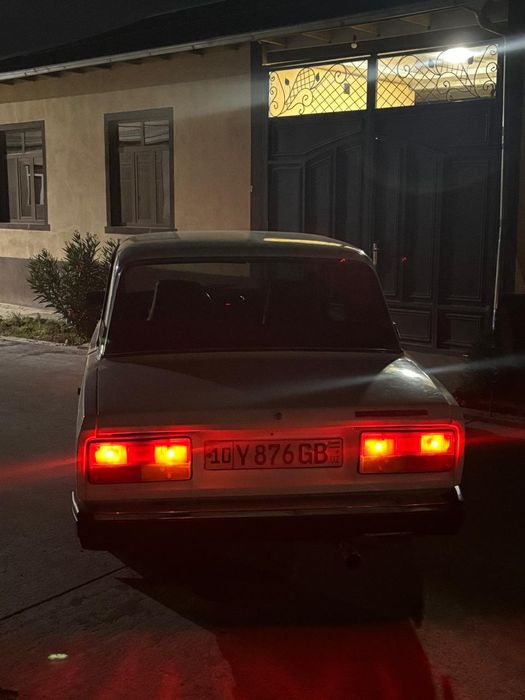 Машина хорошая состоян