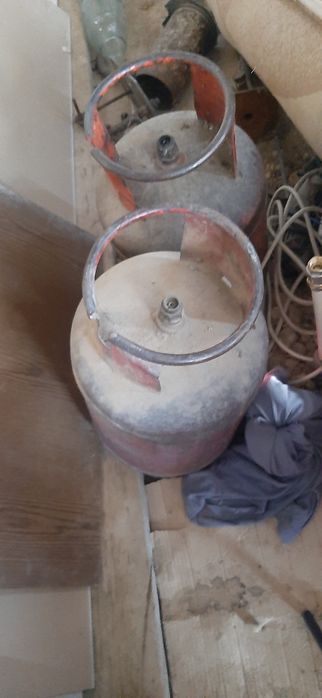 Продам газ балон б/у