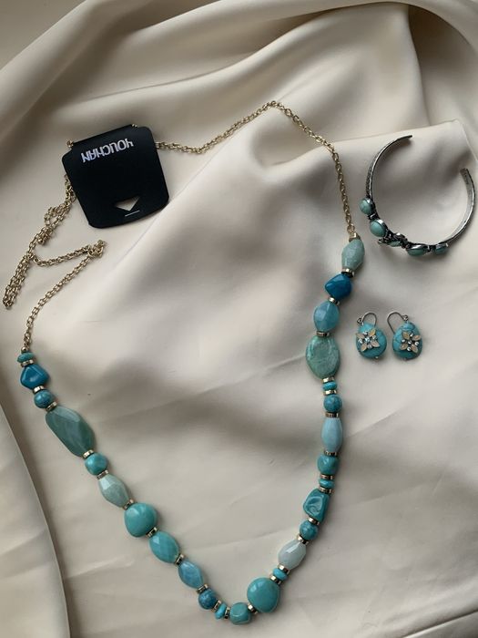 Продам бижутерию